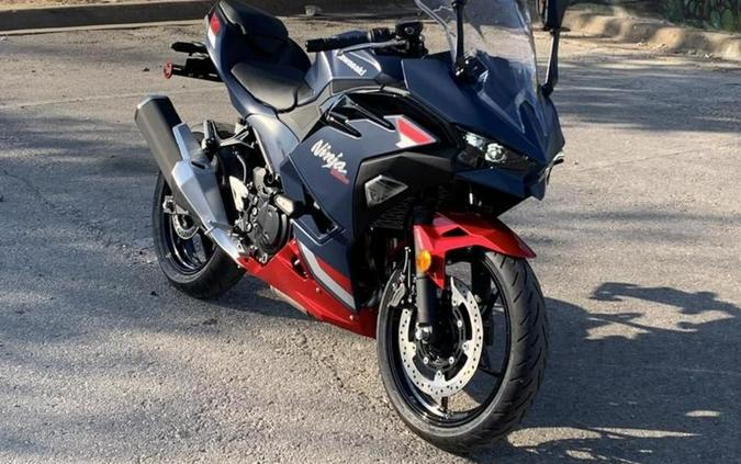 2026 Kawasaki Ninja® 500 SE ABS