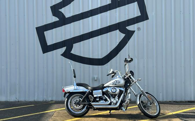 2007 Harley-Davidson® Wide Glide Silver