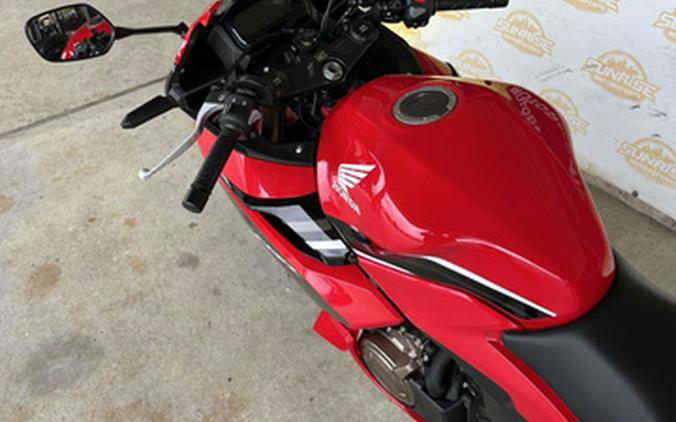 2023 Honda CBR500R ABS