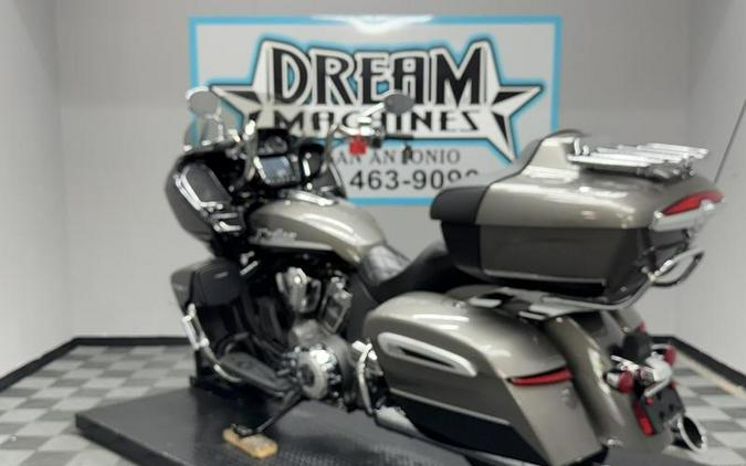 2025 Indian Motorcycle® Pursuit® Limited 112 w/PowerBand Audio Heavy Metal with Black Metallic