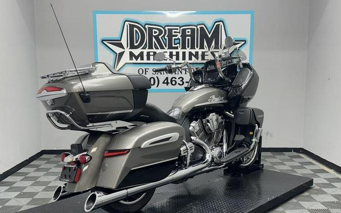 2025 Indian Motorcycle® Pursuit® Limited 112 w/PowerBand Audio Heavy Metal with Black Metallic