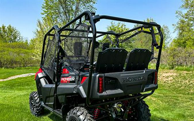 2024 Honda Pioneer 700-4 Deluxe