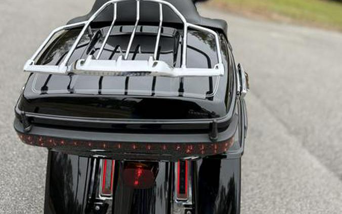 2015 Harley-Davidson® FLHTCU - Electra Glide® Ultra Classic®