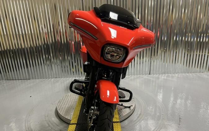 2026 Harley-Davidson Street Glide FLHX