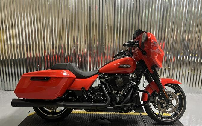 2026 Harley-Davidson Street Glide FLHX