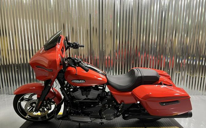 2026 Harley-Davidson Street Glide FLHX