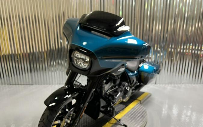 2026 Harley-Davidson Street Glide FLHX