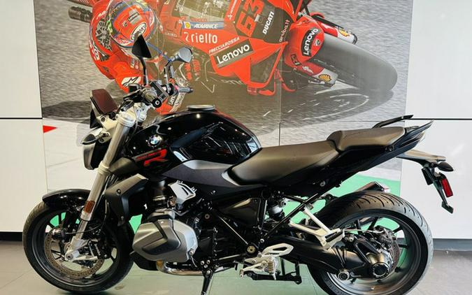 2022 BMW R 1250 R Black Storm Metallic