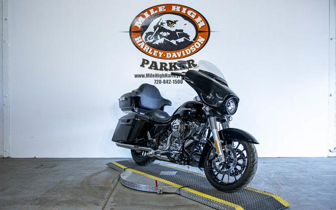 2014 Harley-Davidson® FLHX - Street Glide®