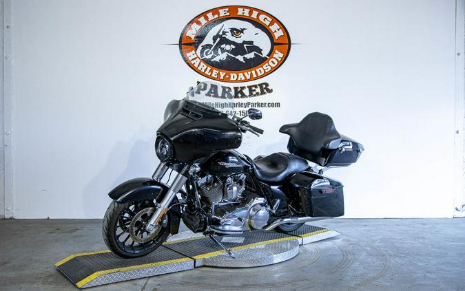 2014 Harley-Davidson® FLHX - Street Glide®