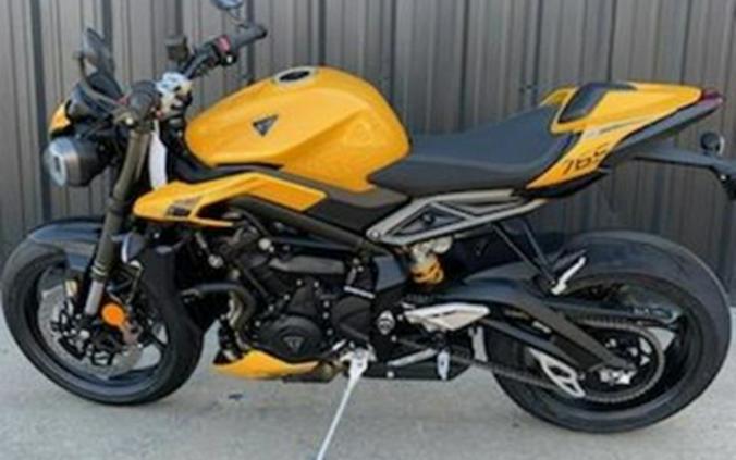 2024 Triumph Street Triple 765 RS Cosmic Yellow RS