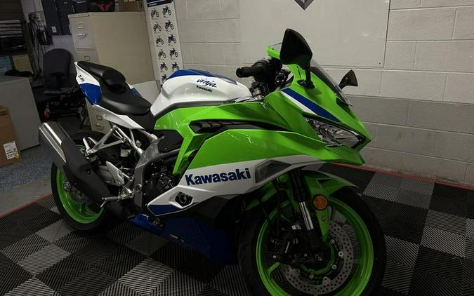 2024 Kawasaki Ninja® ZX™-4RR 40th Anniversary Edition ABS