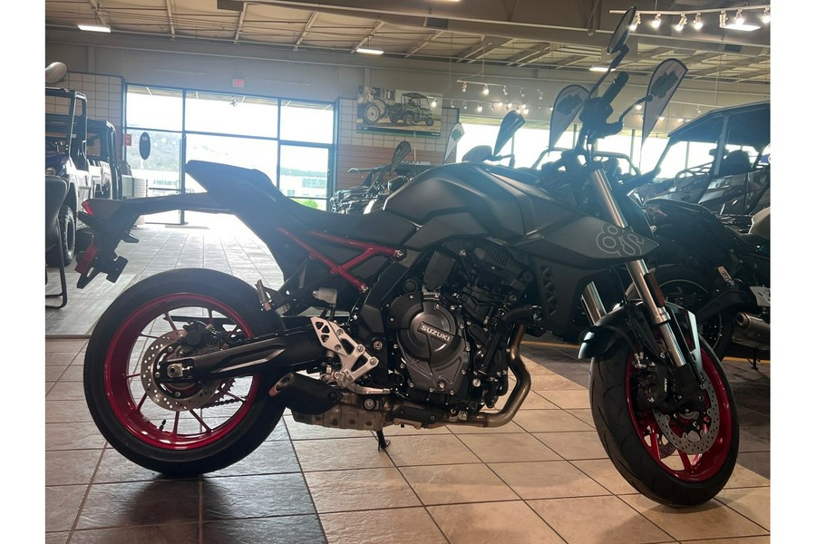 2025 Suzuki GSX-S 8S