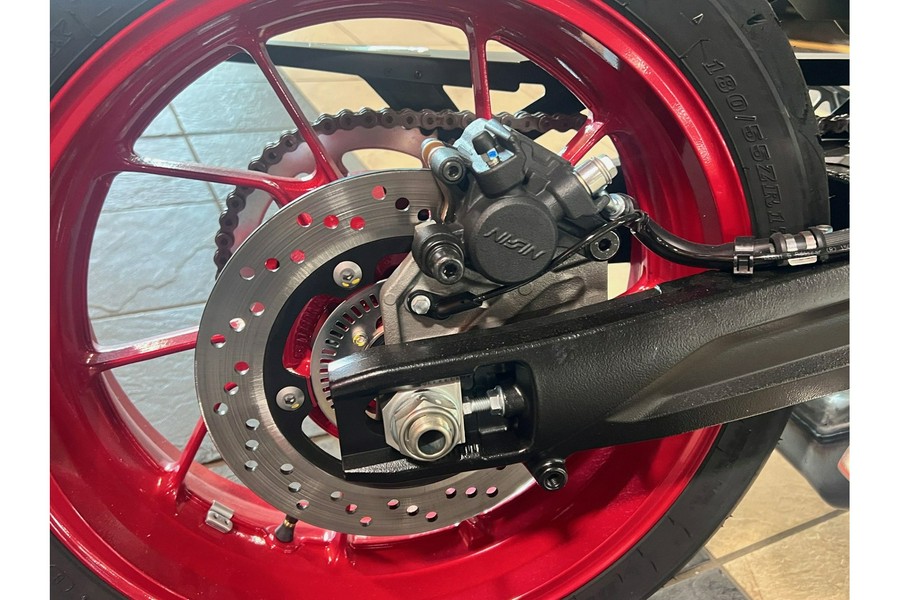 2025 Suzuki GSX-S 8S