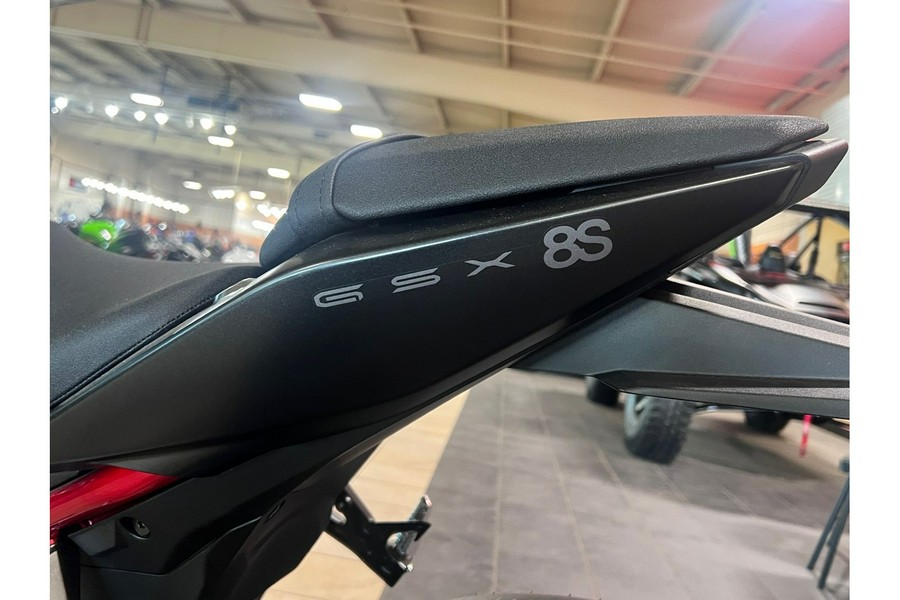 2025 Suzuki GSX-S 8S