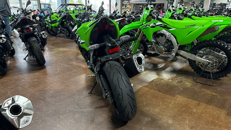 2026 Kawasaki Ninja® ZX™-6R