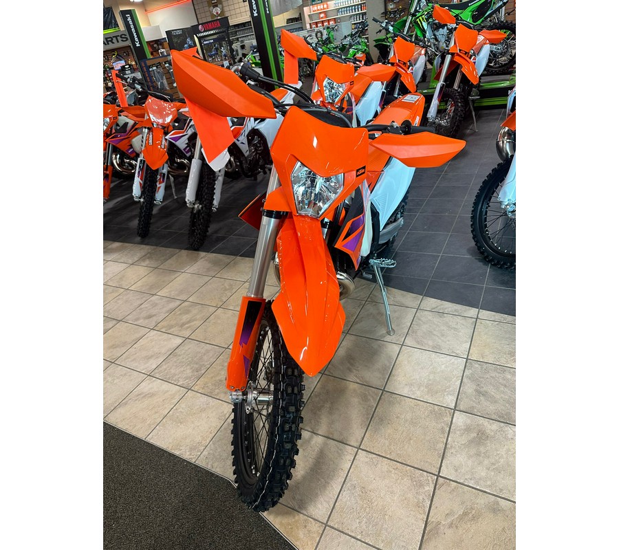 2024 KTM F7375X4