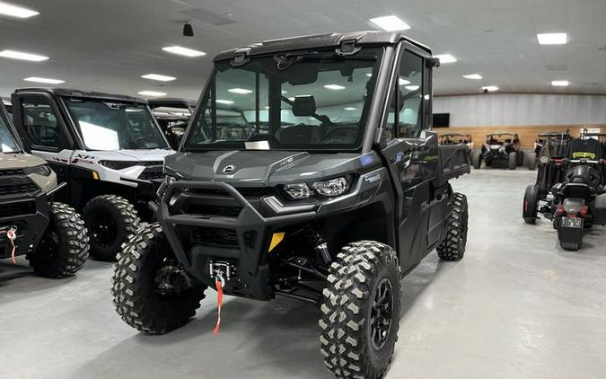 2024 Can-Am® Defender PRO Limited HD10