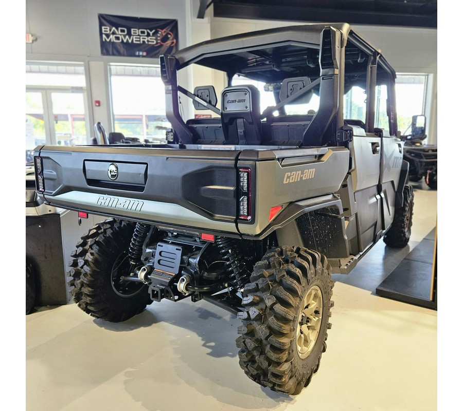 2026 Can-Am Defender MAX X MR HD11 With Half-Doors