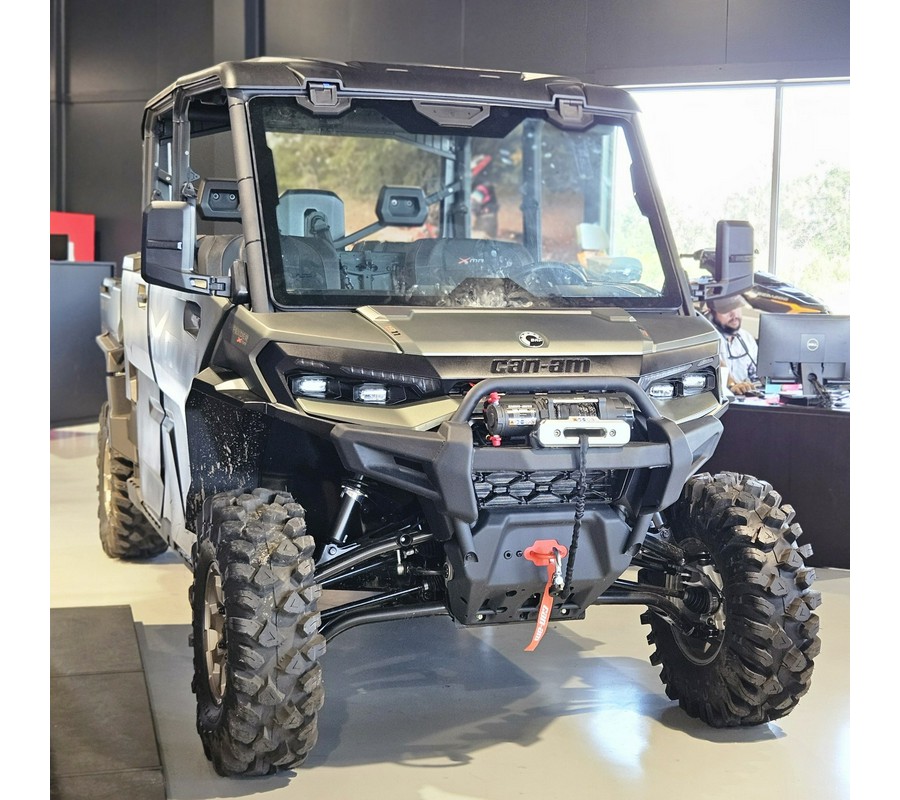 2026 Can-Am Defender MAX X MR HD11 With Half-Doors