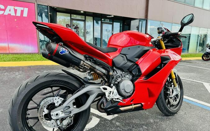 2026 Ducati Panigale V2 S Ducati Red V2