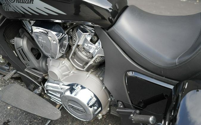 2021 Indian Motorcycle Challenger Thunder Black