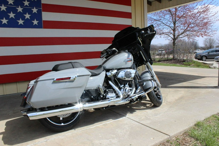 2024 Harley-Davidson® FLHX - Street Glide®