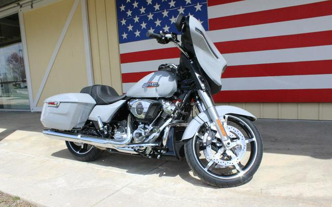 2024 Harley-Davidson® FLHX - Street Glide®