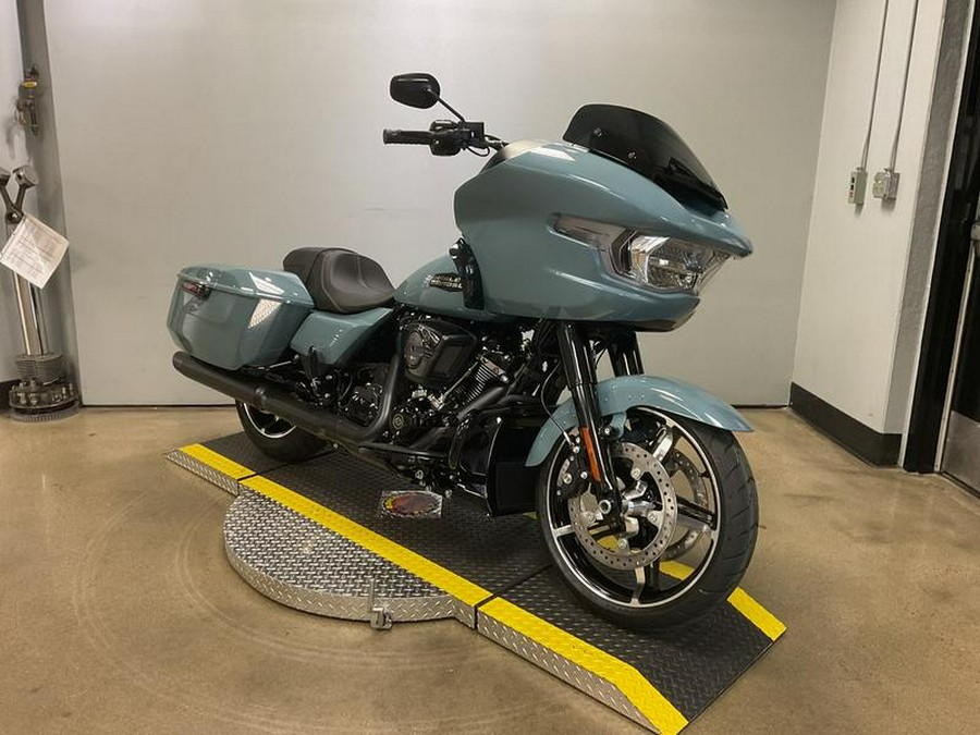 2024 Harley-Davidson® FLTRX - Road Glide®