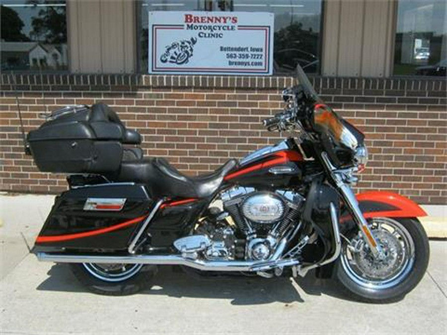 2007 Harley-Davidson FLHTCUSE2