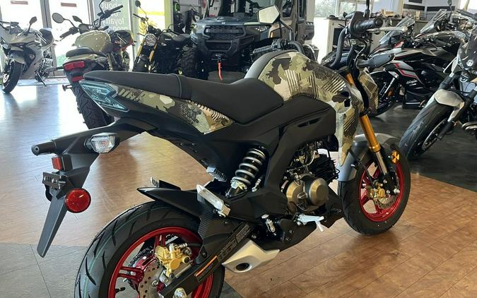 2025 Kawasaki Z125 PRO Cypher Camo Beige