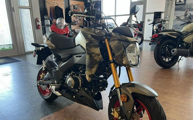 2025 Kawasaki Z125 PRO Cypher Camo Beige