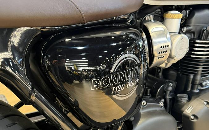2026 Triumph Bonneville T120 Black