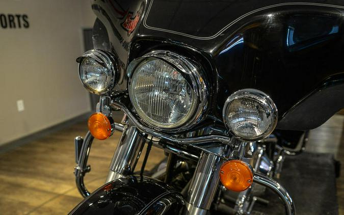 2004 Harley-Davidson® FLHTC - Electra Glide® Classic