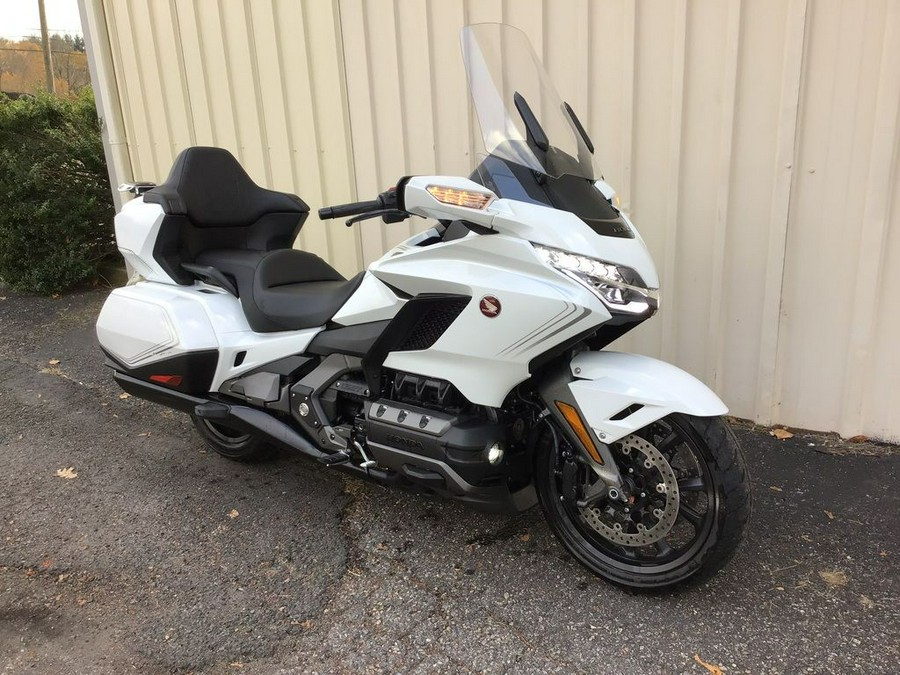 2020 Honda® Gold Wing Tour Automatic DCT Pearl Glare White