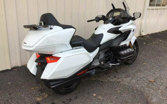 2020 Honda® Gold Wing Tour Automatic DCT Pearl Glare White