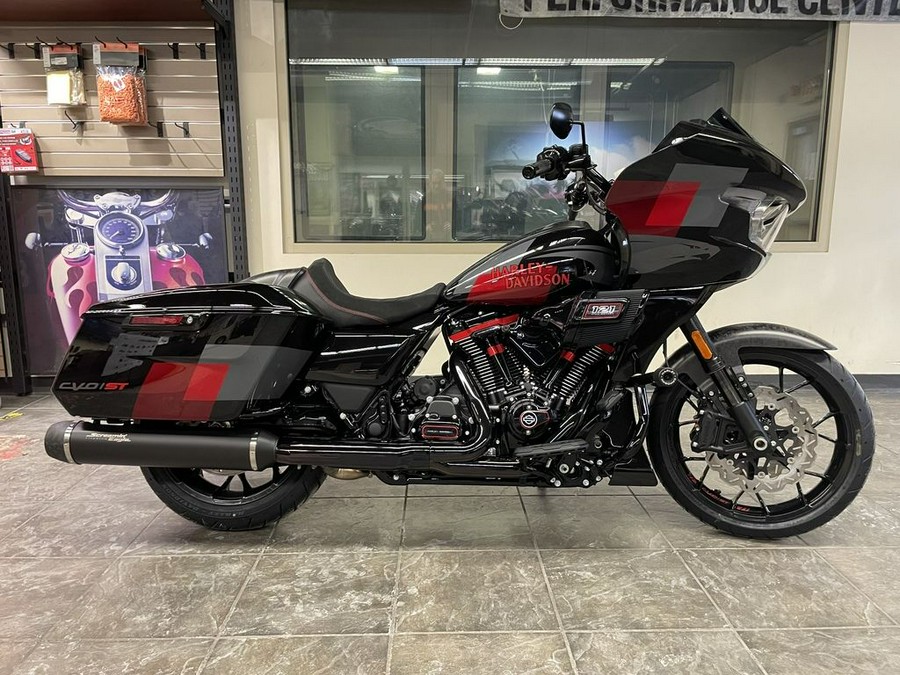 2025 Harley-Davidson® FLTRXSTSE - CVO™ Road Glide® ST