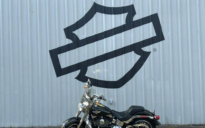 2016 Harley-Davidson® Fat Boy® Vivid Black