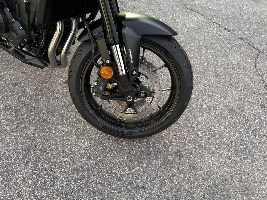 2025 Honda CB500F ABS