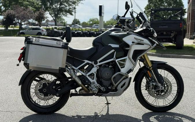 2023 Triumph Tiger 1200 Rally Explorer Matte Khaki Green