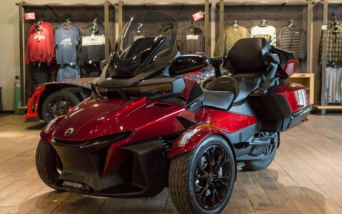 2024 Can-Am Spyder RT Limited Dark Wheels