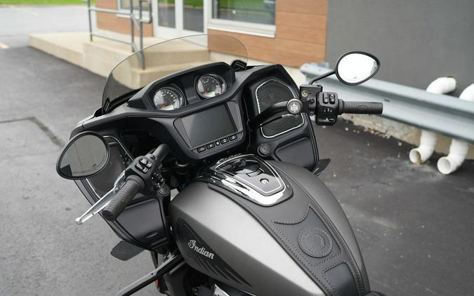 2023 Indian Motorcycle Challenger Titanium Smoke
