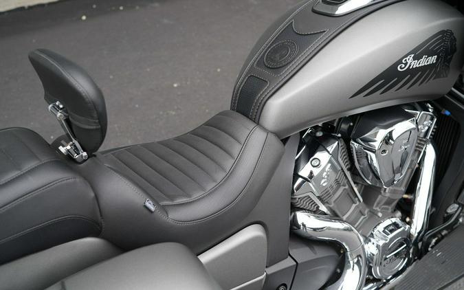 2023 Indian Motorcycle Challenger Titanium Smoke