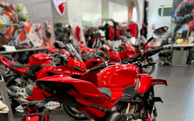 2026 Ducati Streetfighter V4