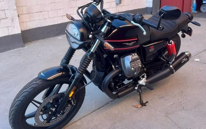 2023 Moto Guzzi V7 Special Edition