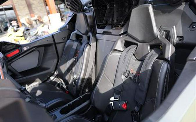 2026 Can-Am Maverick R MAX X RC with Smart-Shox