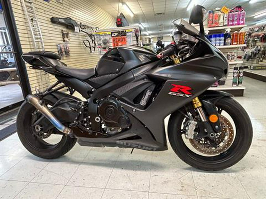 2016 Suzuki GSX-R750