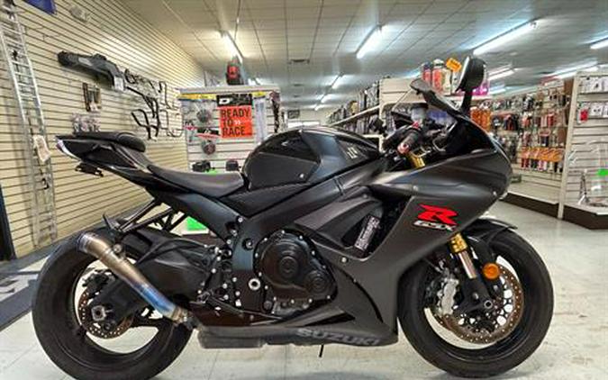 2016 Suzuki GSX-R750