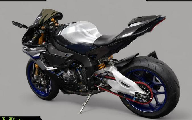 2015 Yamaha R1M