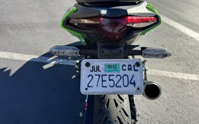 2024 Kawasaki Ninja® 500 KRT Edition SE ABS